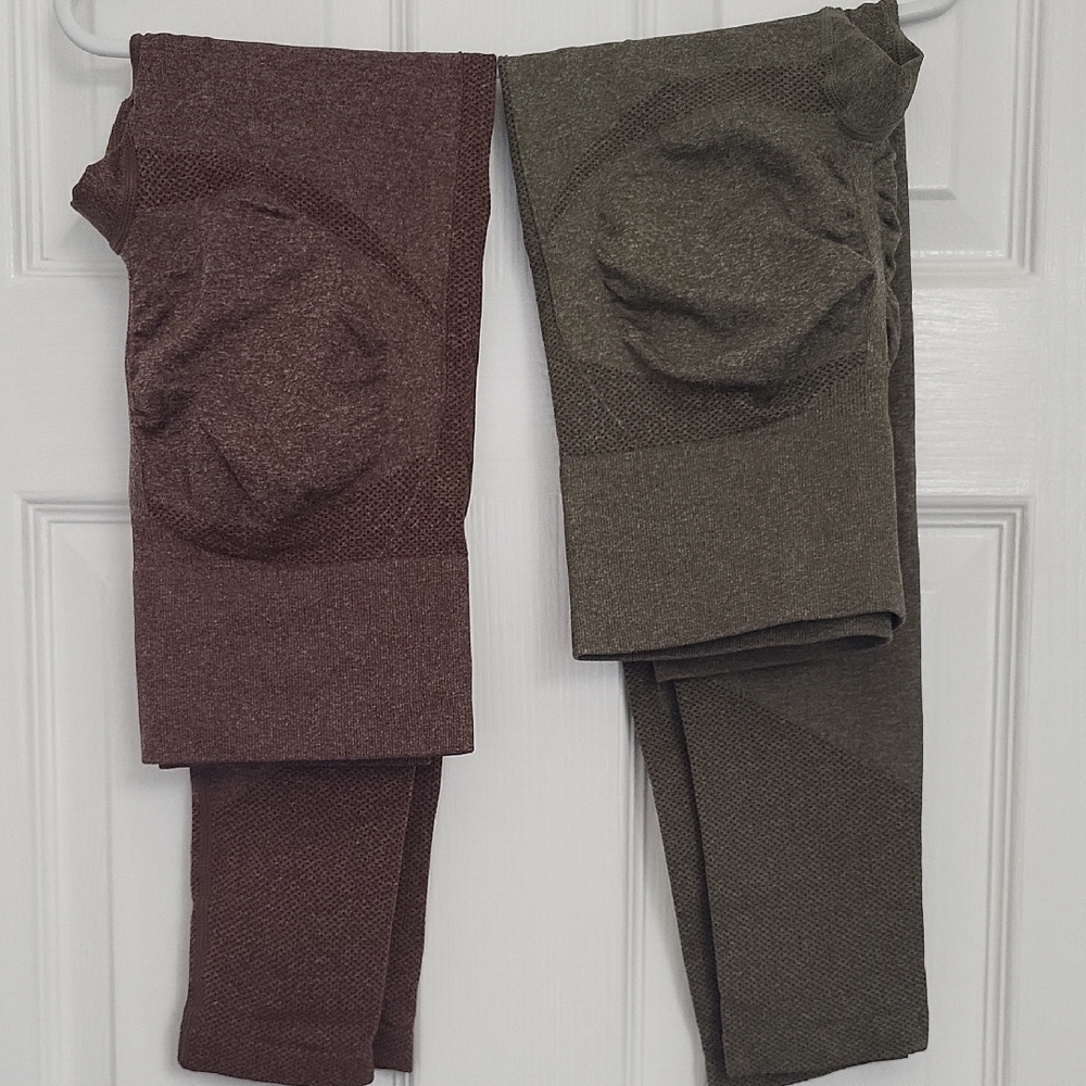 Brown and Green Scrunch Butt Leggings